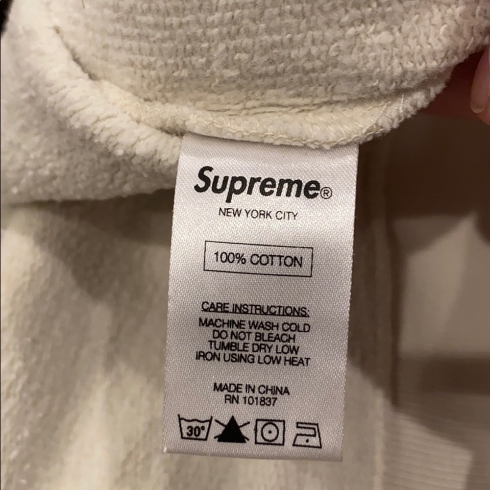 Supreme Pullover - image 4